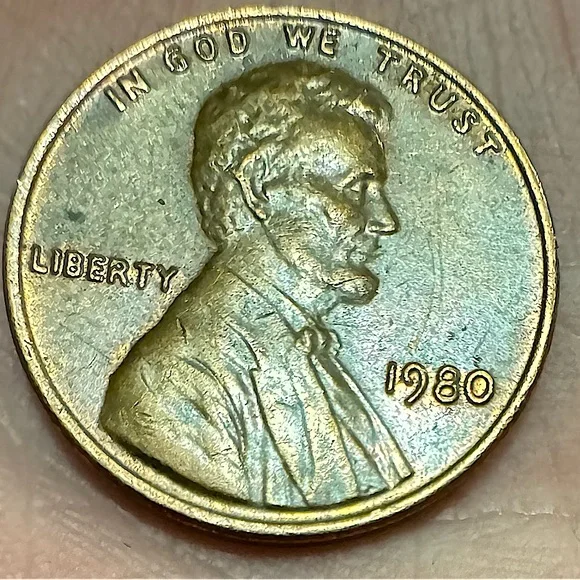 1980 no mint mark Lincoln cent - Picture 1 of 2